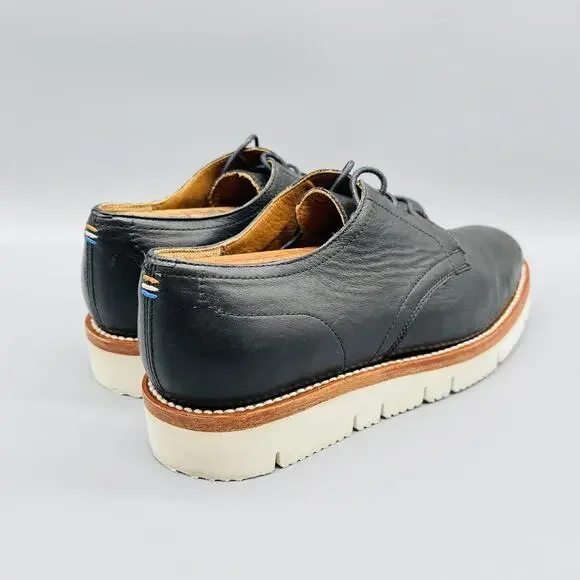 Ariat Shoes Mens 8.5 Black Leather Two24 Oxford Vibram Sole Casual Sneakers